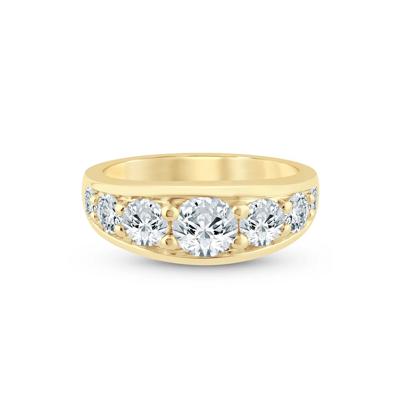 Lab Grown Diamond Graduated Channel Band in 14K Yellow Gold (2 ct. tw.)