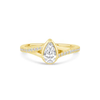 Pear-Shaped Diamond Engagement Ring in 14K Yellow Gold (5/8 ct. tw.)