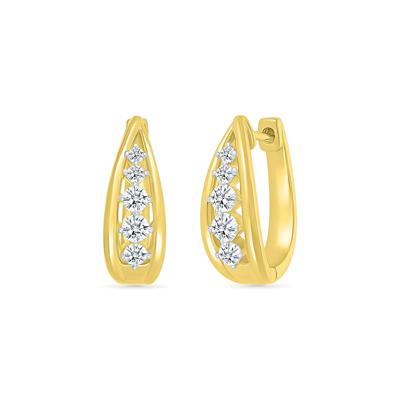 Diamond Graduated Oval Hoop Earrings in 10K Yellow Gold (1/2 ct. tw.)