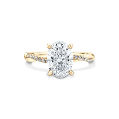 Lab Grown Diamond Oval-Shaped Engagement Ring in 18K Yellow Gold (2 1/7 ct. tw.)
