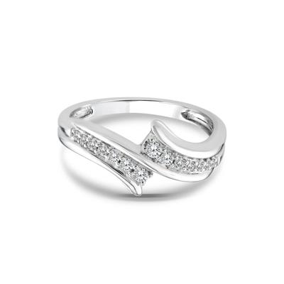 Diamond Bypass Ring in 10K White Gold (1/5 ct. tw.)