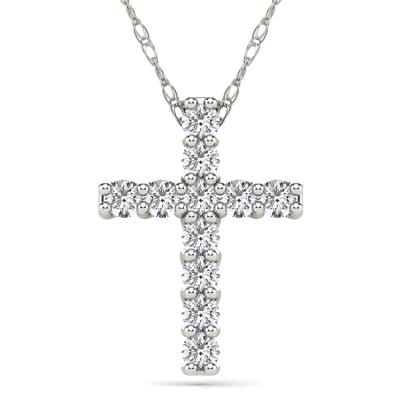 Diamond Cross Pendant in 14K White Gold (1/10 ct. tw.)