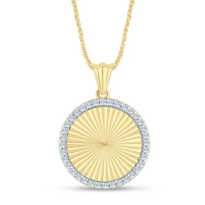 Diamond Accent Medallion Pendant in 10K Yellow Gold (1/7 ct. tw.)