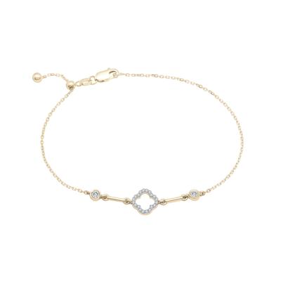 Diamond Clover Bracelet in 10K Yellow Gold (1/10 ct. tw.)