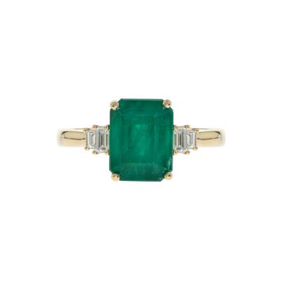 Emerald-Cut Emerald and Baguette Diamond Ring in 14K Yellow Gold (1/4 ct. tw.)