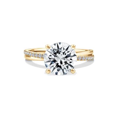 Lab Grown Diamond Round Engagement Ring in 18K Yellow Gold (3 1/5 ct. tw.)