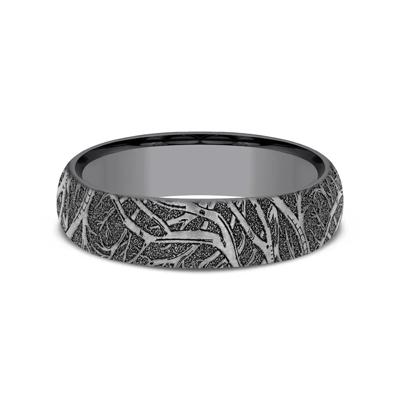Men's Tantalum Wedding Band in Forest Detail