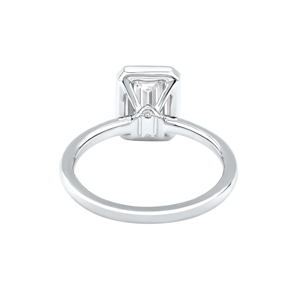 Kira Lab Grown Diamond Emerald-Cut Engagement Ring in 14K White Gold (2 1/2 ct. tw.) – Image 4 of 5