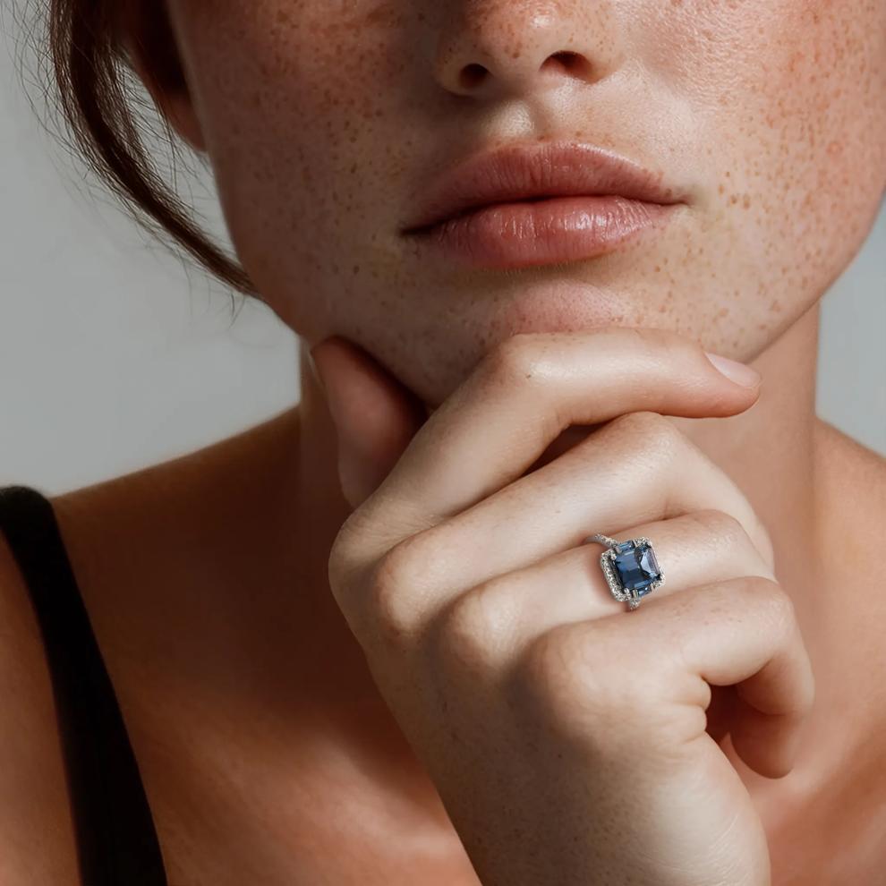 London Blue Topaz and White Sapphire Ring in Sterling Silver – Image 6 of 6