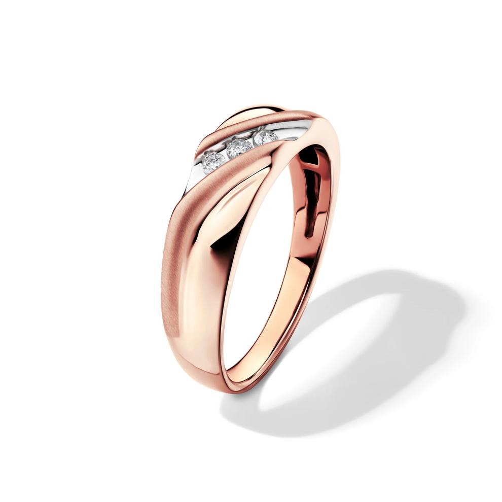 Men&rsquo;s Wedding Band with Three Diamonds in 10k Rose Gold (1/10 ct. tw.) – Image 4 of 4