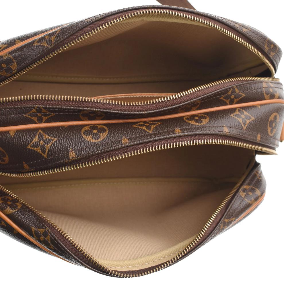 Pre-Owned Louis Vuitton Reporter PM Monogram Crossbody – Image 4 of 7