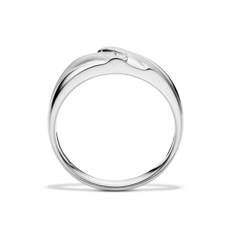 Men&rsquo;s Wedding Band with Three Diamonds in 10K White Gold &#40;1/10 ct. tw.&#41; – Image 2 of 4