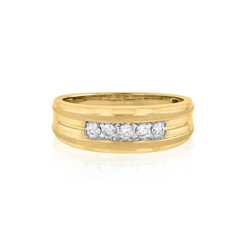 Men's 1/4 ct. tw. Diamond Band in 10K Yellow Gold – Image 1 of 3