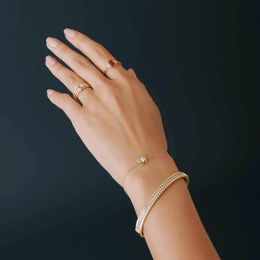 Diamond Flower Bracelet in 14K Yellow Gold (1/10 ct. tw.) – Image 2 of 3