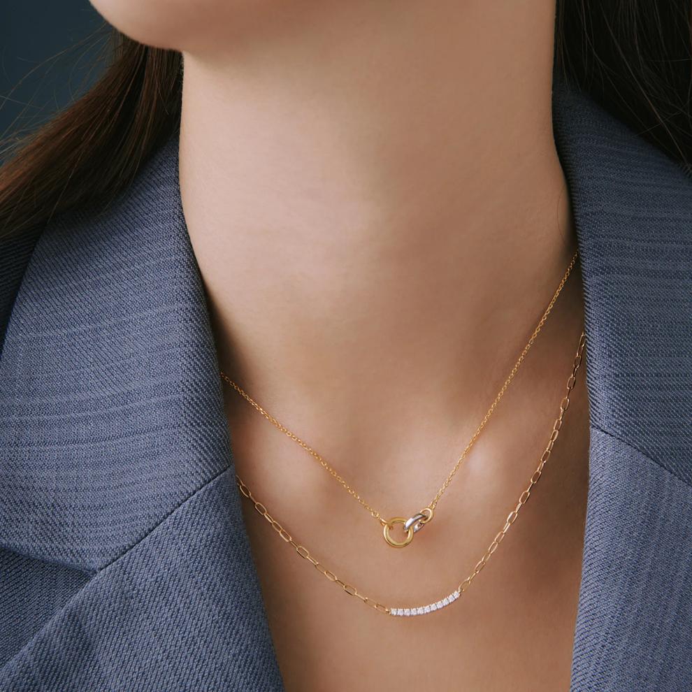 Two-Tone Linked Circle Necklace in Vermeil – Image 5 of 6