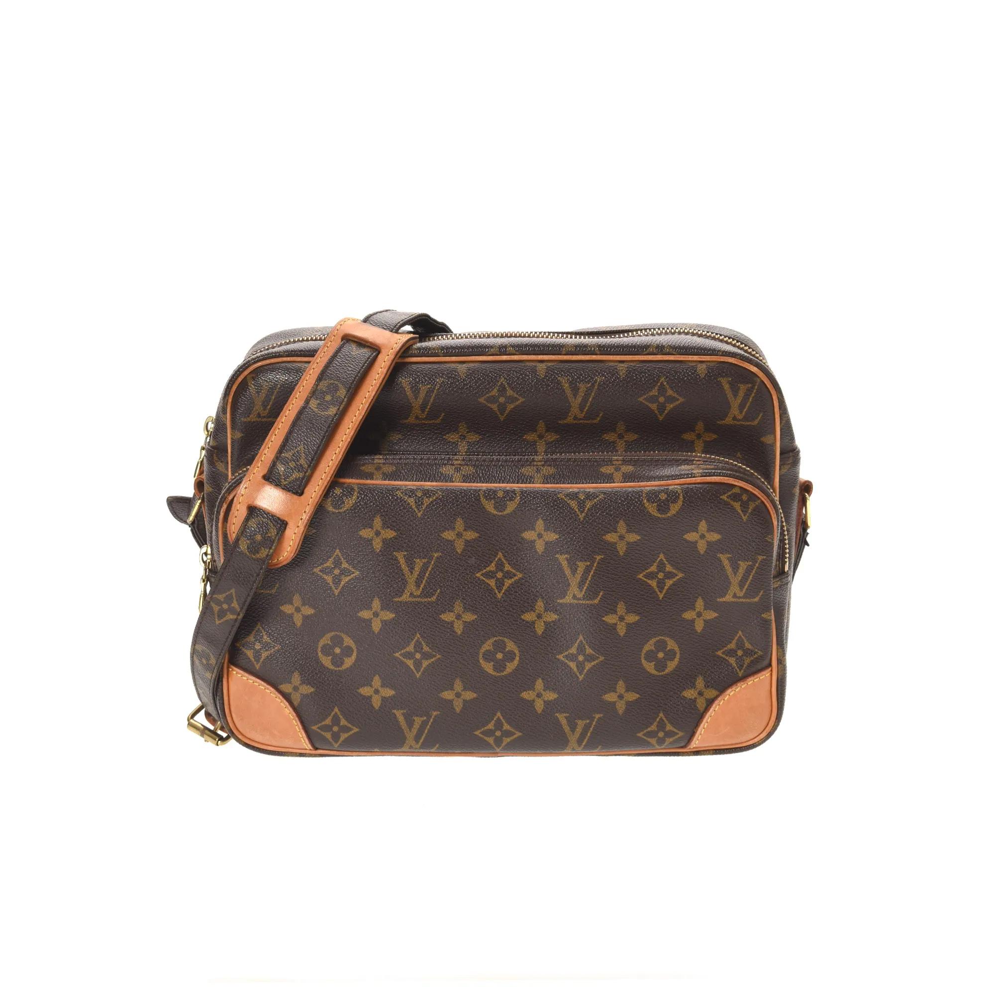 Pre-Owned Louis Vuitton Nil Crossbody