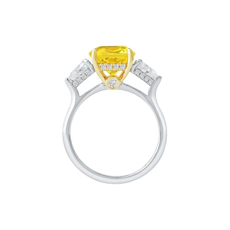 Lab Grown Diamond Yellow Elongated Cushion-Cut Center Engagement Ring in 18K White &amp; Yellow Gold &#40;6 3/8 ct. tw.&#41; – Image 2 of 5