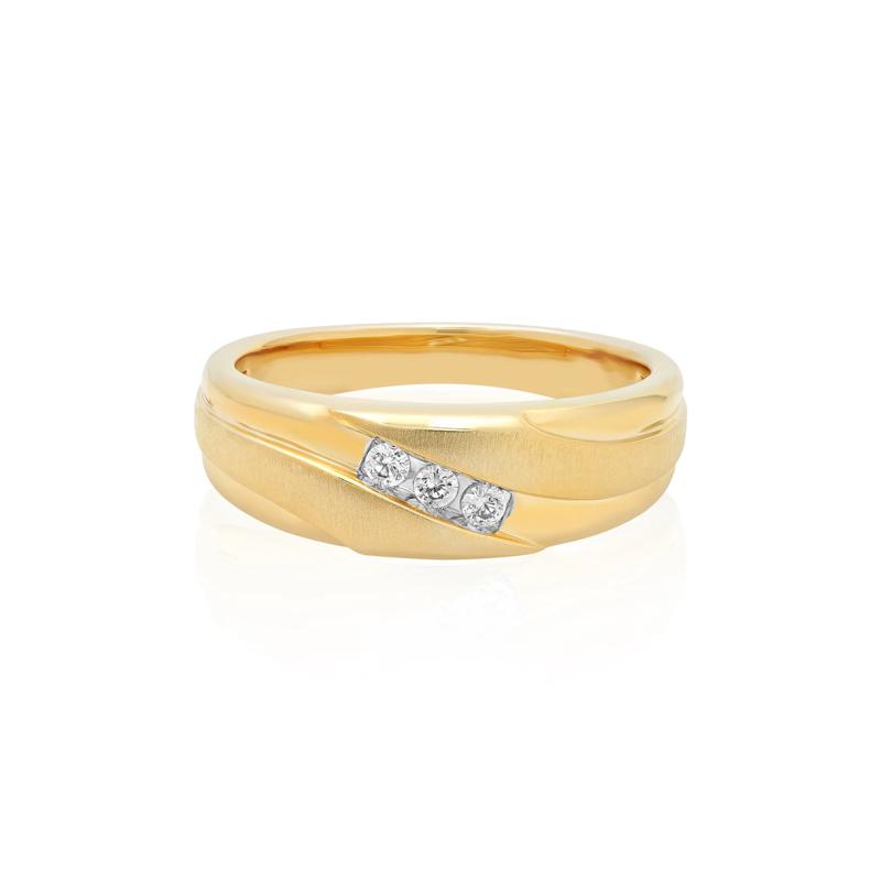 Men&#39;s 1/10 ct. tw. Diamond Band in 10K Yellow Gold – Image 1 of 3