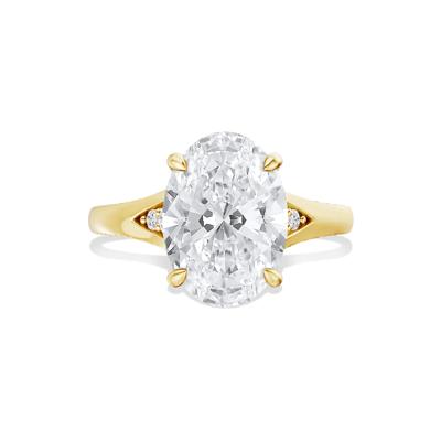 Lab Grown Diamond Oval Center Engagement Ring in 14K Yellow Gold (4 1/2 ct. tw.)
