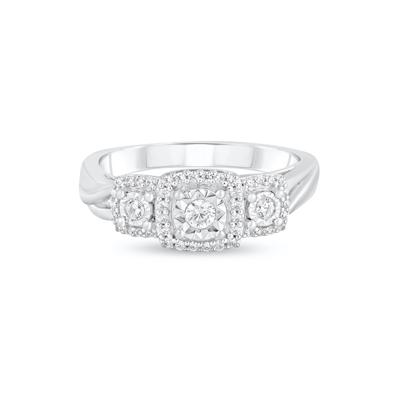 Diamond Princess-Cut Illusion Plate Three-Stone Ring in 10K White Gold (1/4 ct. tw.)