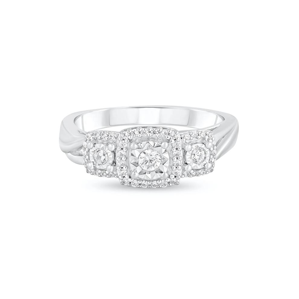 Diamond Princess-Cut Illusion Plate Three-Stone Ring in 10K White Gold (1/4 ct. tw.) – Image 1 of 4