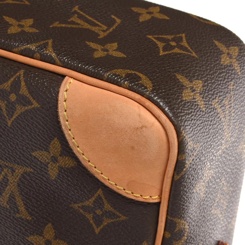 Pre-Owned Louis Vuitton Trocadero 30 Crossbody – Image 6 of 9