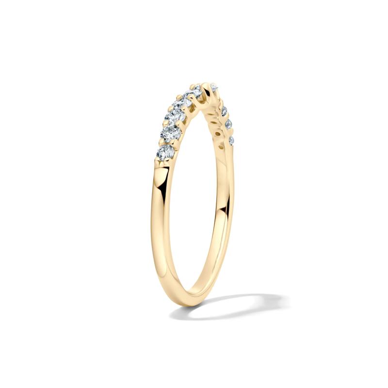 Lab Grown Diamond Chevron Band in 14K Yellow Gold (1/3 ct. tw.) – Image 3 of 4