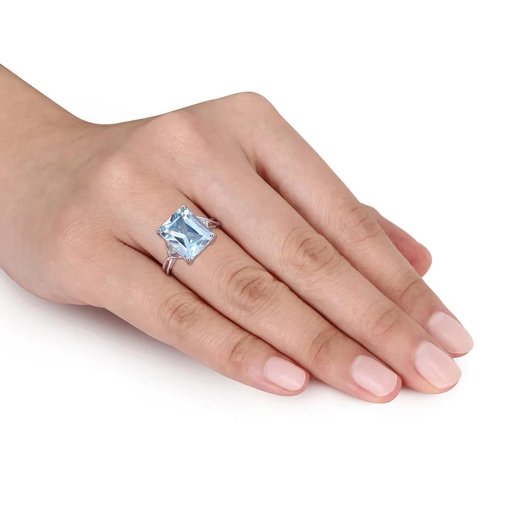 Emerald-Cut Blue Topaz &amp; White Topaz Ring in Sterling Silver – Image 5 of 6