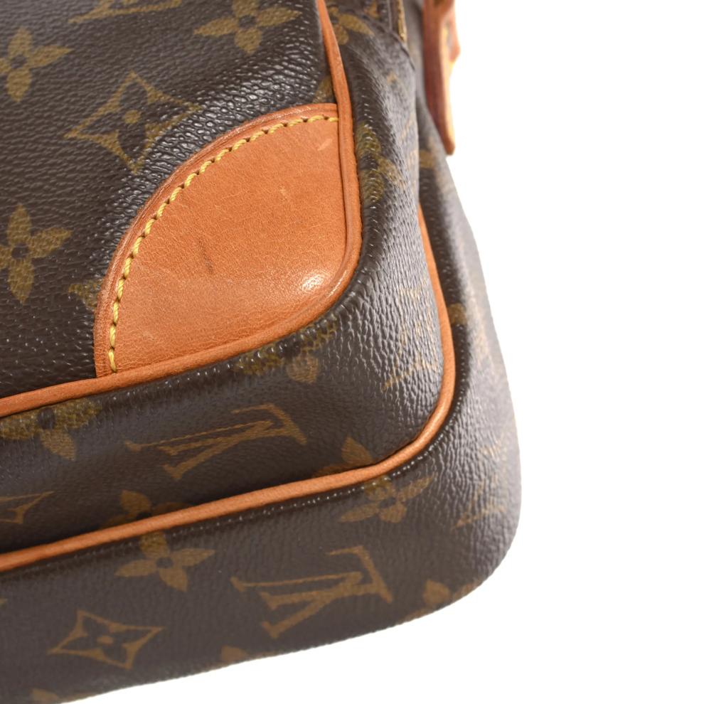 Pre-owned Louis Vuitton Amazone Small  Crossbody – Image 5 of 8