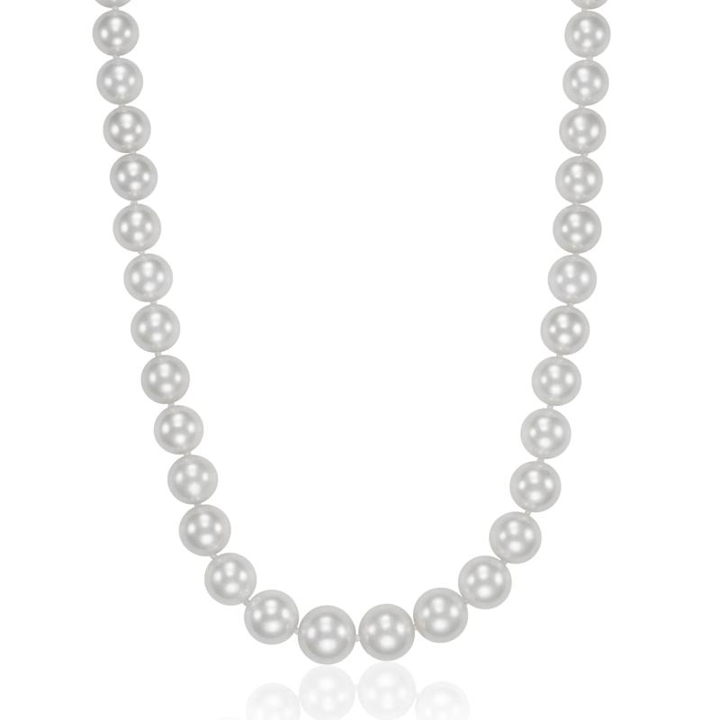 Freshwater Cultured Pearl Strand with Clasp of 14K Yellow Gold – Image 1 of 4