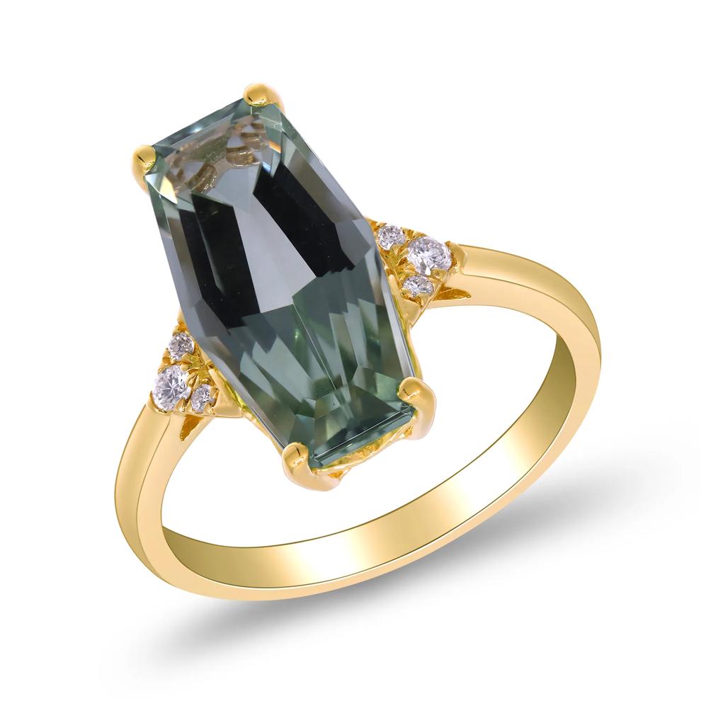 Elongated Cushion Green Quartz &amp; Diamond Accent Ring in 10K Yellow Gold – Image 4 of 4