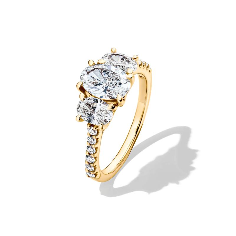 Lab Grown Diamond Three Stone Oval Engagement Ring in 14K Yellow Gold &#40;2 ct. tw.&#41; – Image 4 of 4