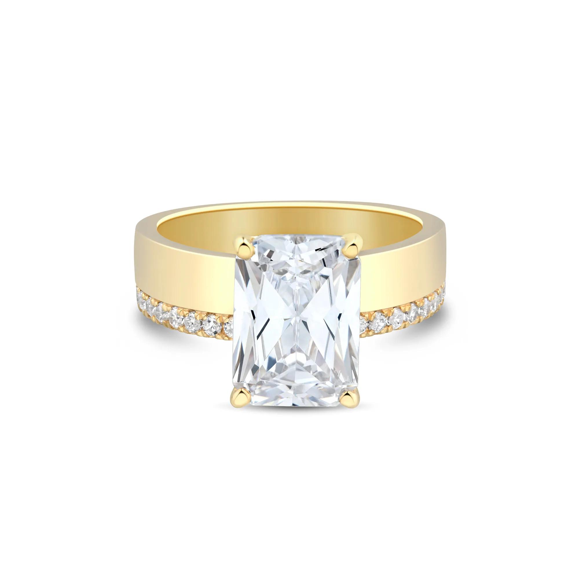 Lab Grown Diamond Radiant-Cut Engagement Ring in 14K Yellow Gold (4 1/4 ...