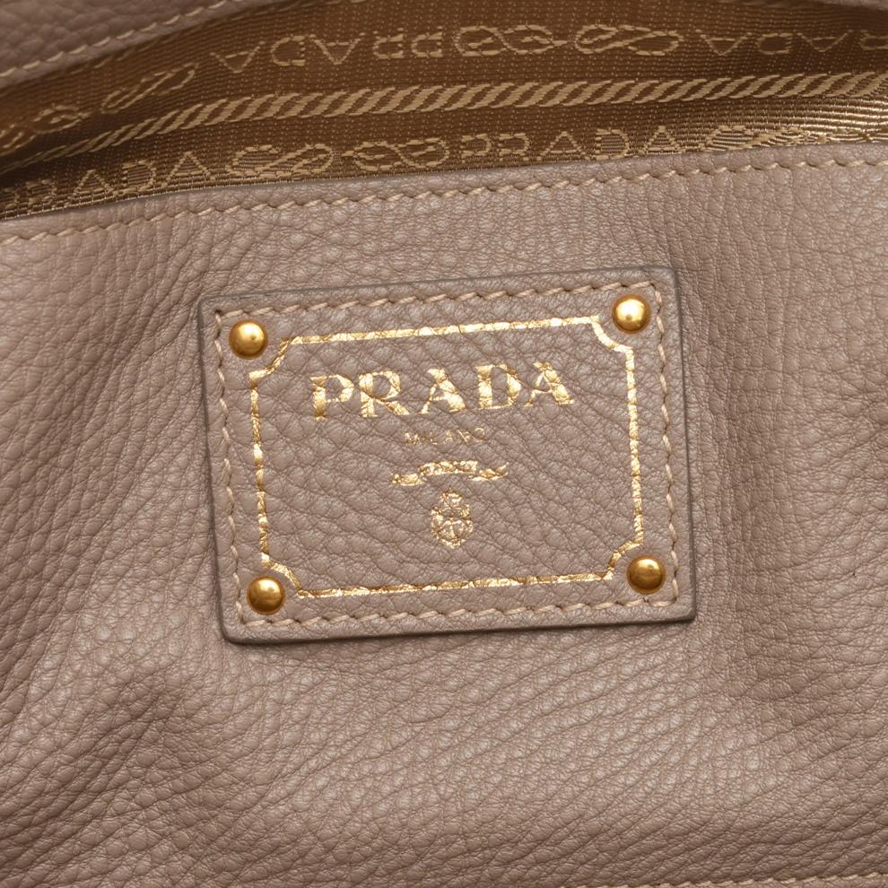 Pre-Owned Prada Vitello Convertible Front Pocket Tote – Image 6 of 8