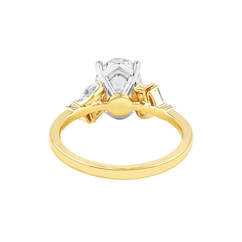 Nora Lab Grown Diamond Engagement Ring in 14K Yellow and White Gold (2 1/2 ct. tw.) – Image 4 of 5
