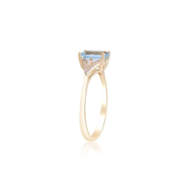 Aquamarine and Diamond Accent Ring in 10K Yellow Gold – Image 3 of 4