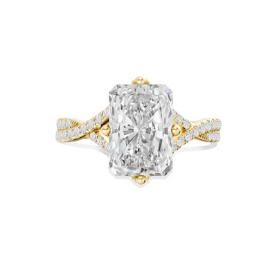 Lucca Lab Grown Diamond Radiant Center Engagement Ring in 14K Yellow Gold (3 1/3 ct. tw.)