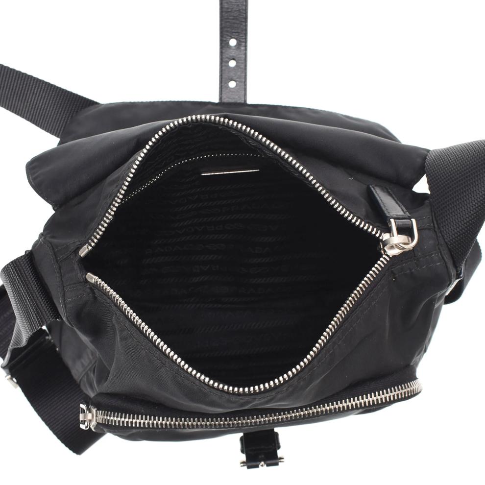 Pre-Owned Prada Nylon Vela Medium Crossbody Bag – Image 4 of 7