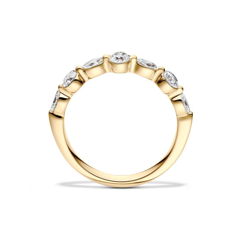 Lab Grown Diamond Wedding Band in 14K Yellow Gold &#40;5/8 ct. tw.&#41;   – Image 2 of 4