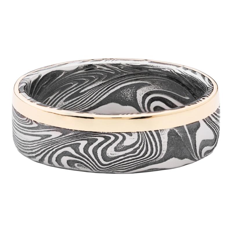 Men&rsquo;s 14K Yellow Gold Inlay Wedding Band in Sunset Damascus Steel, 7MM – Image 1 of 3