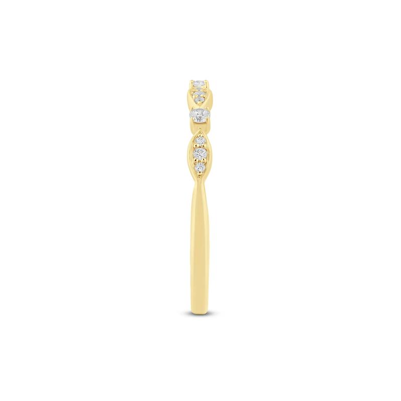 Stacking Ring with Scalloped Band in 10K Yellow Gold &#40;1/8 ct. tw.&#41; – Image 3 of 3