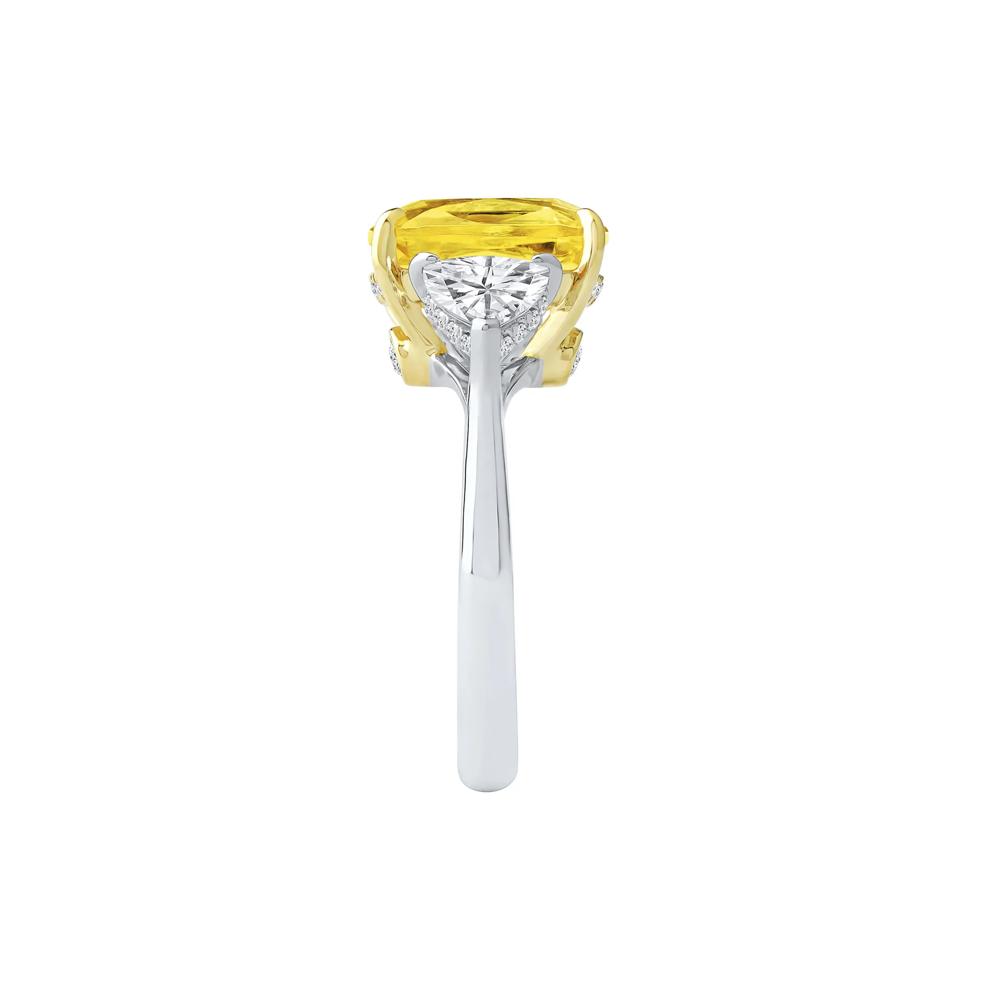 Lab Grown Diamond Yellow Elongated Cushion-Cut Center Engagement Ring in 18K White &amp; Yellow Gold (6 3/8 ct. tw.) – Image 3 of 5