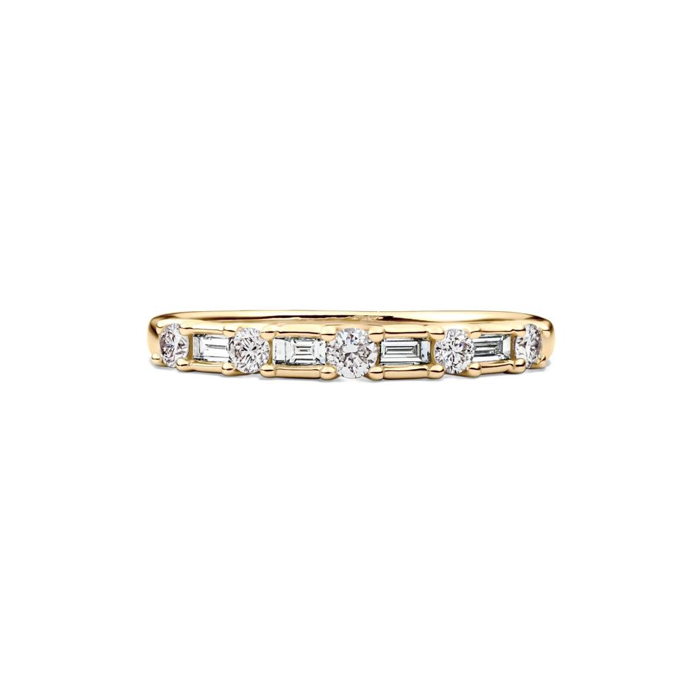 3/8 ct. tw. Diamond Anniversary Band in 14K Yellow Gold  – Image 1 of 4