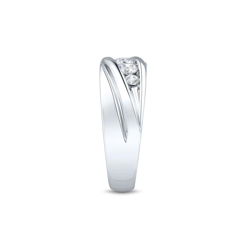 Men&#39;s Lab Grown Diamond Five-Stone Band in 10K White Gold &#40;1 ct. tw.&#41; – Image 3 of 3