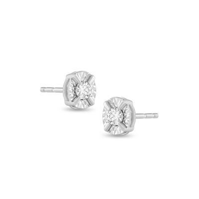 Diamond Oval Illusion Plate Stud Earrings in 10K White Gold (1/8 ct. tw.)