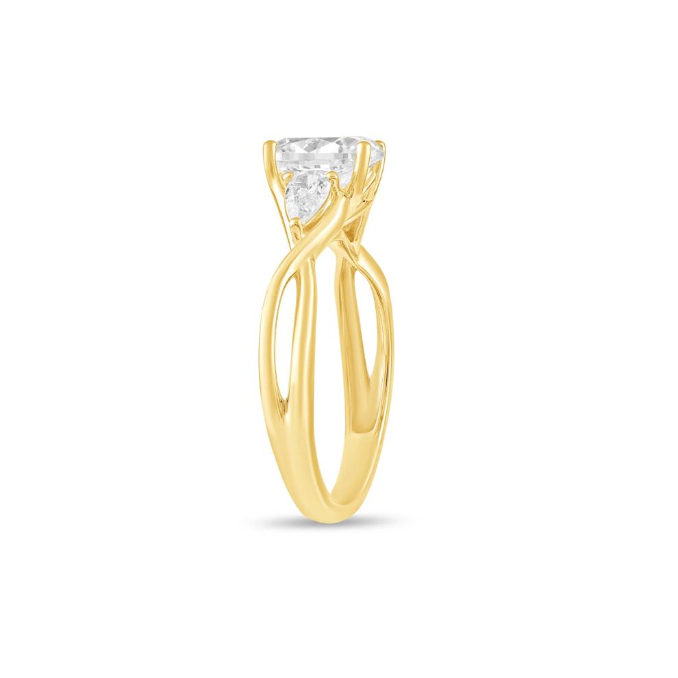 Lab Grown Diamond Oval Center Three-Stone Engagement Ring in 10K Yellow Gold (1 1/2 ct. tw.) – Image 3 of 4
