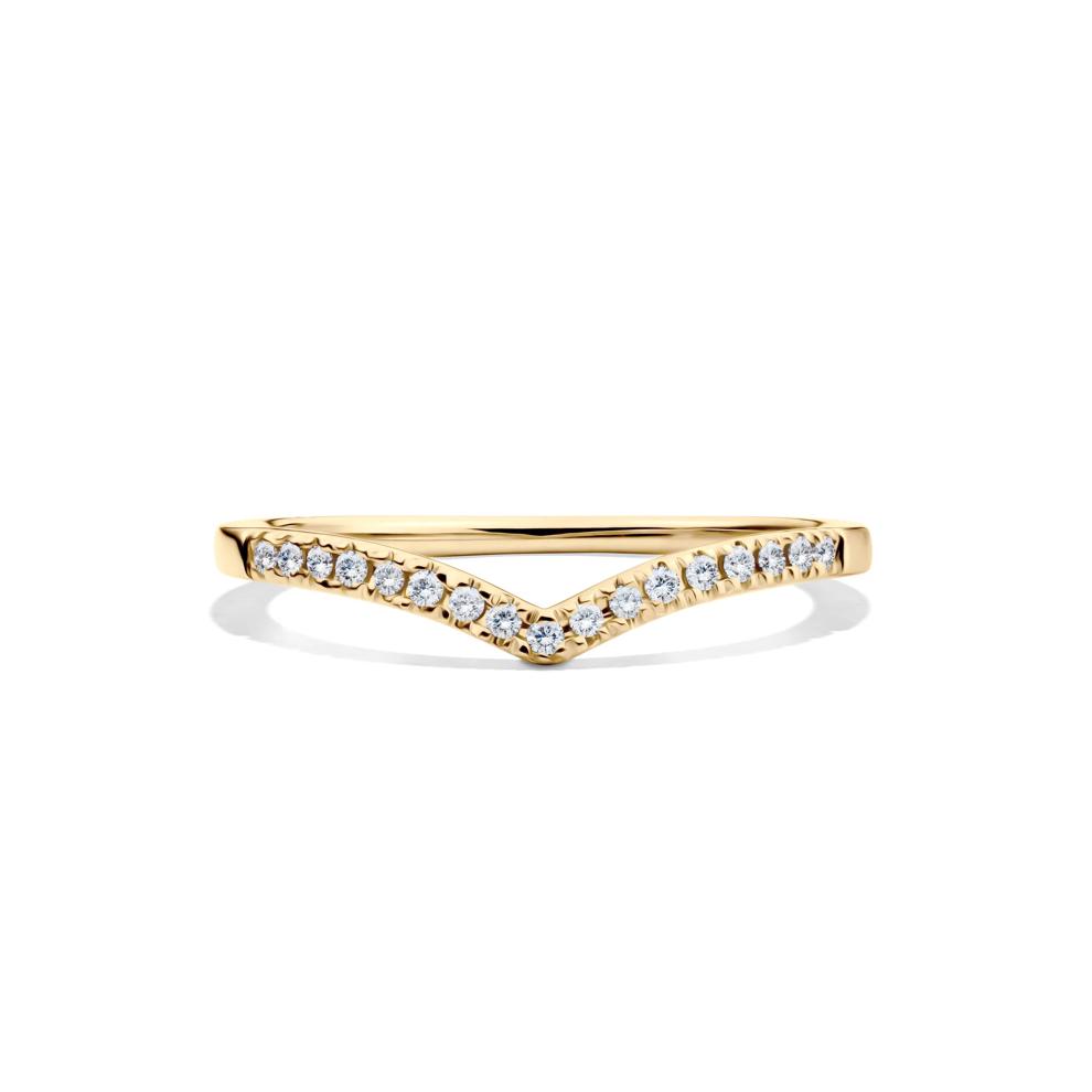 Chevron Wedding Band with Pav&eacute; Diamonds in 10K Yellow Gold (1/10 ct. tw.) – Image 1 of 4