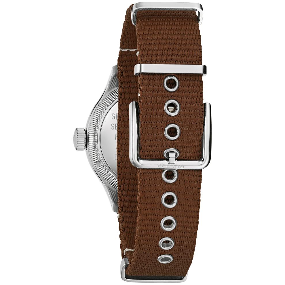 Gent's A-11 Hack Watch With a Brown Nylon Strap – Image 3 of 3