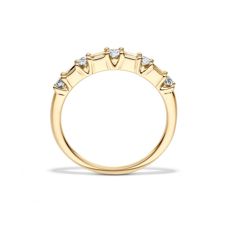 3/8 ct. tw. Diamond Anniversary Band in 14K Yellow Gold  – Image 2 of 4