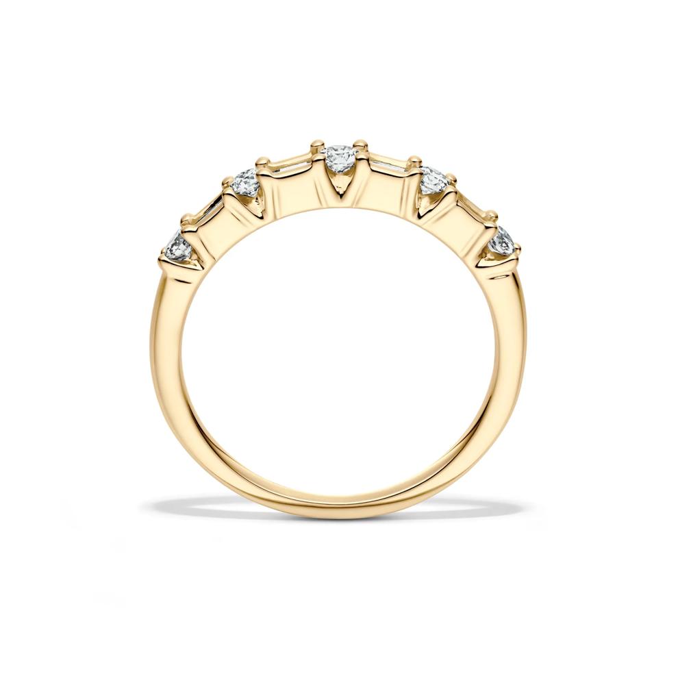 3/8 ct. tw. Diamond Anniversary Band in 14K Yellow Gold  – Image 2 of 4
